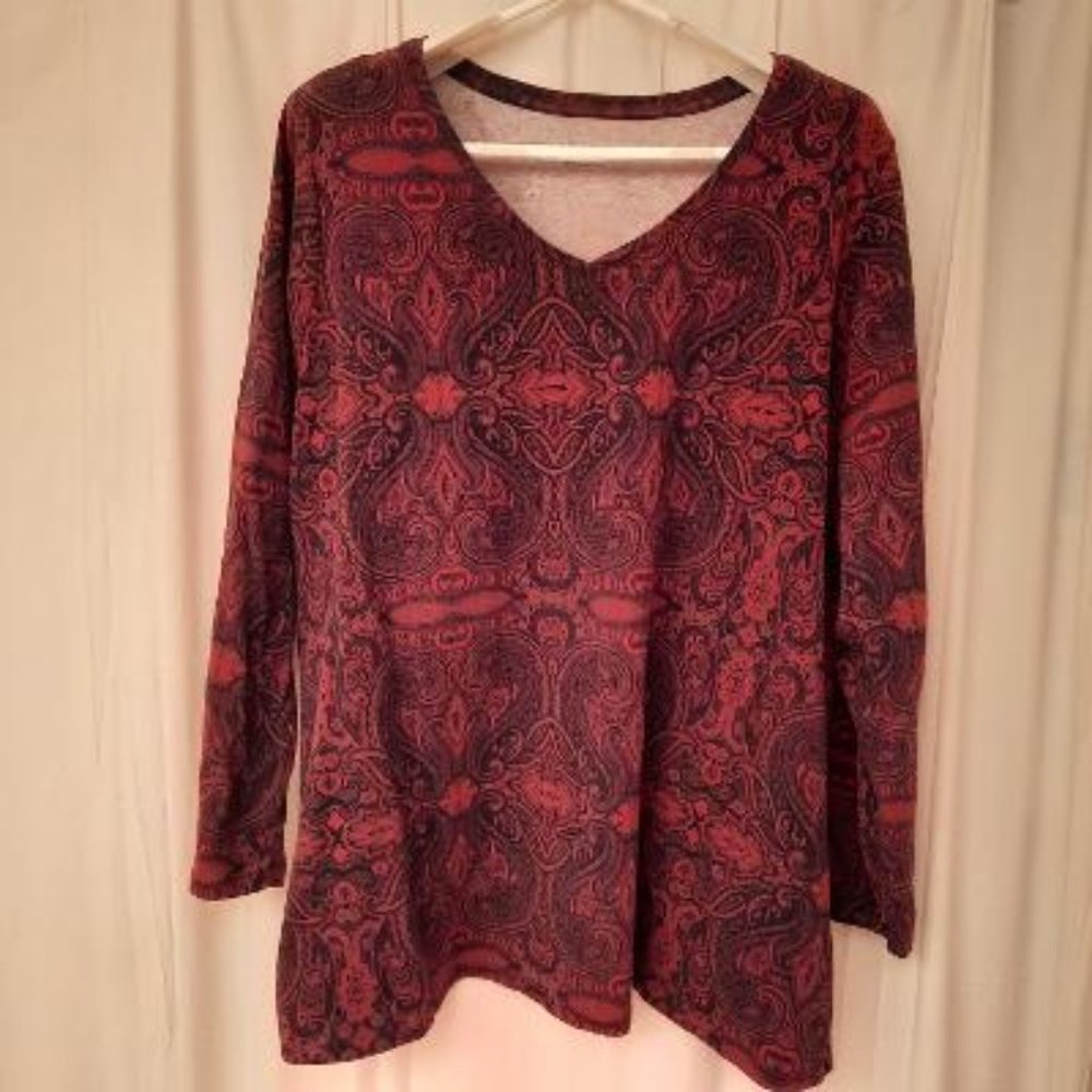 Catherines Long Sleeve Maroon & Black Tee 1X
